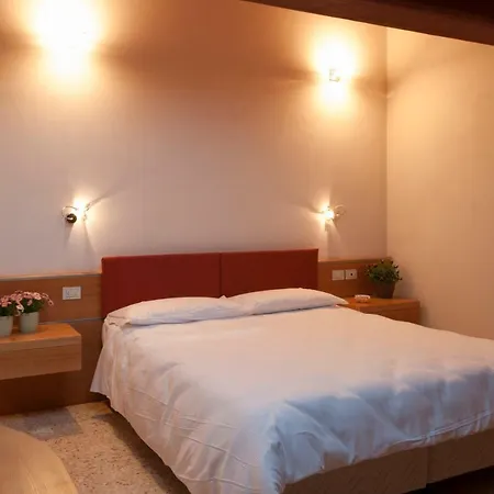 Agriturismo Venice Dolomiti בית חווה *