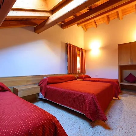 Agriturismo Venice Dolomiti בית חווה