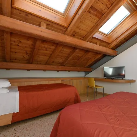 Agriturismo Venice Dolomiti مزرعة للإقامة *