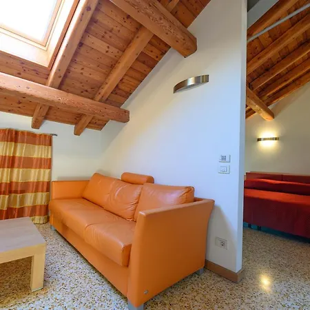 Farm stay Agriturismo Venice Dolomiti *